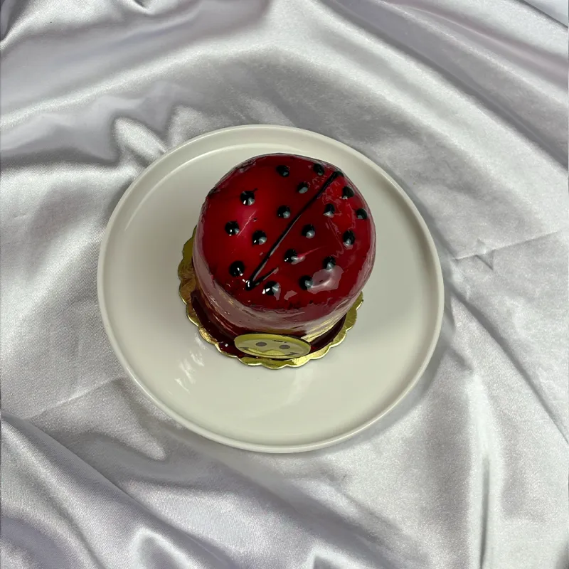 Uğur Böceği Pasta